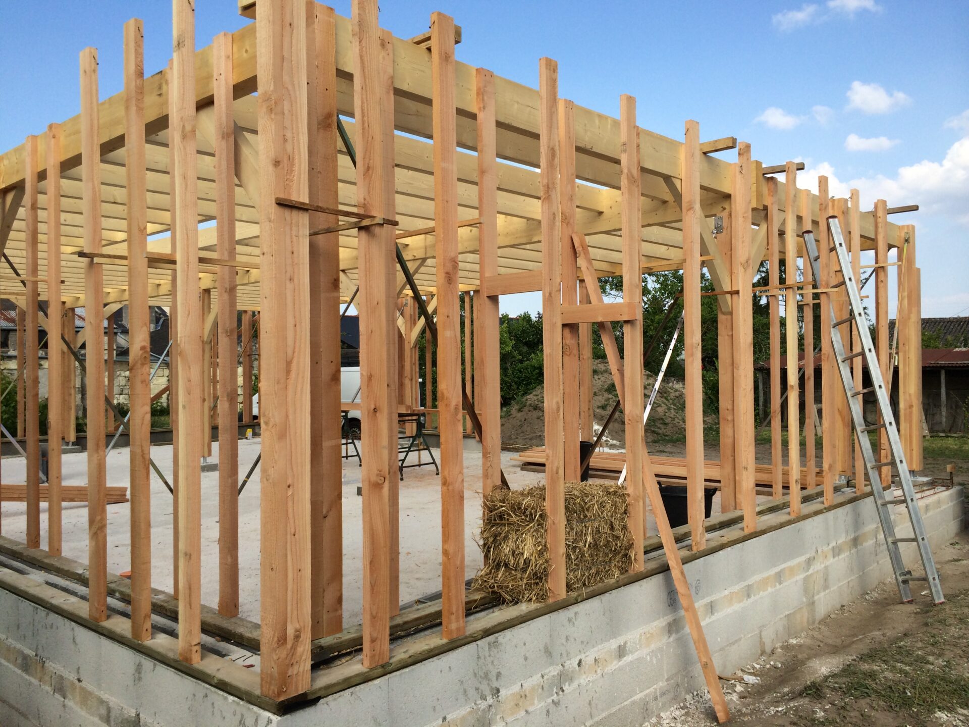 NEHLIG-ECOHABITAT-CONSTRUCTION-PAILLE-GREB-OSSATURE
